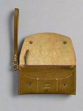 Load image into Gallery viewer, Claridge Leather (PDF Pattern)