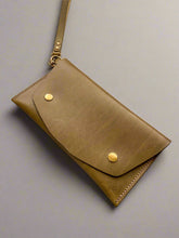 Load image into Gallery viewer, Claridge Leather (PDF Pattern)