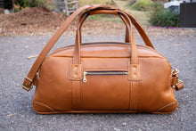 Load image into Gallery viewer, Claridge Leather Weekender Bag (PDF Pattern)
