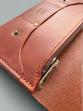 Load image into Gallery viewer, Claridge Leather (PDF Pattern)
